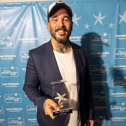 Wali Iturriaga recibió el premio Estrella de Mar 2023 a la revelación del verano (Foto: Instagram @waliturriaga)