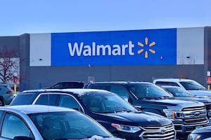 Walmart es acusado de de defraudar a trabajadores por US$100 millones: el plan para la devolución del dinero