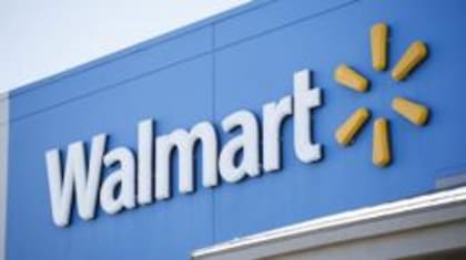 Tres grupos ya presentaron sus ofertas para quedarse con las operaciones de Walmart Argentina