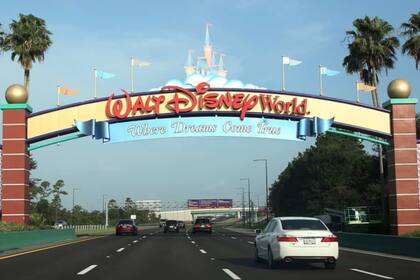 Walt Disney World goza de un estatus especial que le permite operar como un gobierno independiente en Orlando (Crédito: AFP)