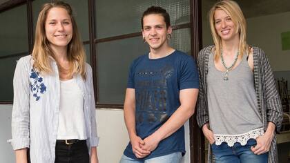 Walter Suszynski está cursando el último año del secundario y es uno de los alumnos que estudia con las jóvenes profesionales