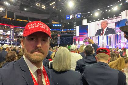 Walters afirmó que destinaría “recursos de la agencia” para contrarrestar el “impacto de la inmigración ilegal en las escuelas”