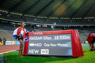 Ella vomitó, corrió e hizo un récord mundial; él batió otro a los 37 y no paraba