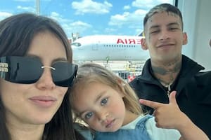 Wanda Nara invitó a Jamaica a pasar el día con sus hijas Francesca e Isabella en su casa de Santa Bárbara