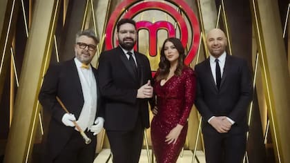 Wanda Nara será la conductora de la nueva edición de MasterChef Celebrity; mientras que el jurado está compuesto por Betular, Di Santis y Martitegui