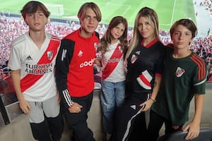 Wanda Nara visitó con sus hijos el Monumental en el partido entre River y Rosario Central