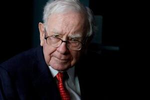 Warren Buffett ha sabido dibujar una línea divisoria entre sus prácticas comerciales y sus opiniones políticas