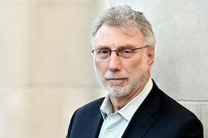 El fuerte mensaje de un prestigioso exdirector de The Washington Post contra Jeff Bezos por los despidos en el diario