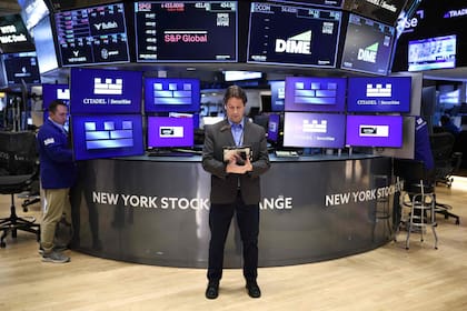 Washington impuso desde este lunes un bloqueo a buques desde o hacia a puertos iraníes