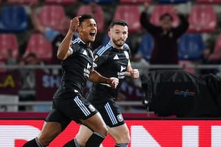 Watkins marca dos goles en triunfo 3-1 del Aston Villa ante Bologna en cuartos de Liga Europa