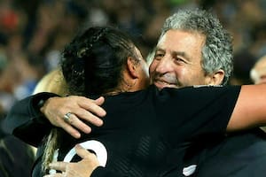 El Profesor: estaba casi jubilado, tomó a las Black Ferns y vive una de las mejores experiencias de su vida