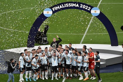 Wembley puja por ser sede de la Finalissima: allí, Argentina levantó el trofeo ante Italia, en 2022