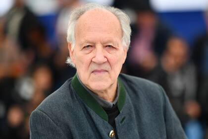 "En la incertidumbre de todos los días, de todas las horas, las rutinas crean una frágil sensación de seguridad", reconoce Herzog