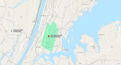 Westchester cerró tramos críticos: el Bronx River Parkway (hasta White Plains) y el Saw Mill River Parkway (en Yonkers) quedaron clausurados por desbordes