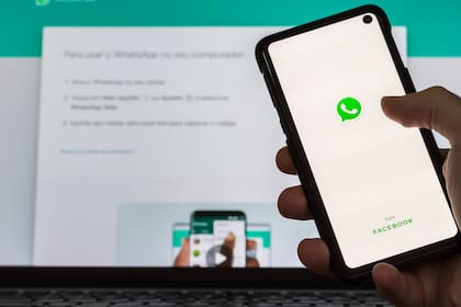 WhatsApp: es importante recordar que jamás debés darle datos privados de tus contraseñas a nadie