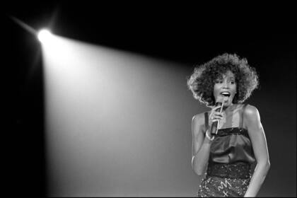 Whitney Houston en la Wembley Arena de Londres, en 1988 © David Corio