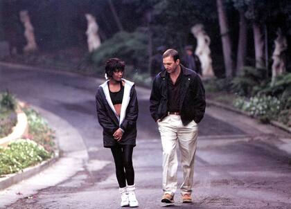 Whitney Houston y Kevin Costner, en una escena de El Guardaespaldas (1992) 