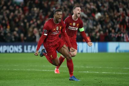 Georginio Wijnaldum fue pedido por Koeman y en las próximas semanas podría confirmarse su contratación