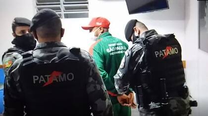 William Ribeiro fue detenido en la comisaría tras agredir al árbitro Rodrigo Crivellaro