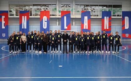 William visitó a la selección de Inglaterra previo al viaje al Mundial