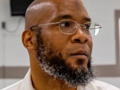 Williams fue delatado por dos conocidos suyos, después de que la familia de la víctima ofreciera una recompensa de 10 mil dólares