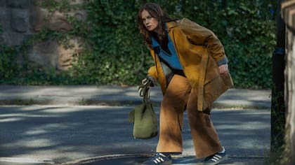 Wilson interpreta a una restauradora de arte en Oxford, atormentada por la misteriosa desaparición de una niña