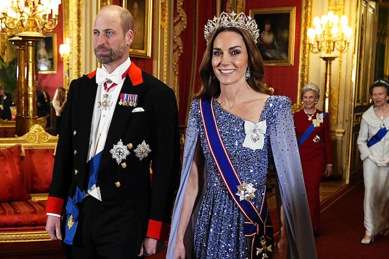Kate, espectacular junto al príncipe William en Windsor, con la tiara Oriental Circlet