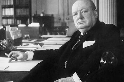 Winston Leonard Spencer-Churchill y su inconfundible habano. Nació el 30 de noviembre de 1874 y murió el 24 de enero de 1965, a los 90 años