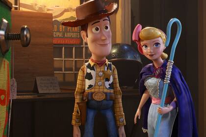 Woddy con Bo Peep, la pastorcita de porcelana que regresa para obtener un inesperado protagonismo