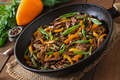 wok de vegetales con carne