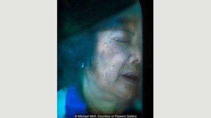 Wolf quiere transmitir a los espectadores la sensación de que no pueden escapar de la imagen