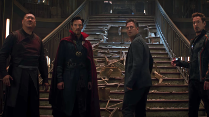 Wong, Dr. Strange, Bruce Banner y Tony Stark comienzan la batalla por Nueva York