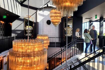 Woodfield Mall mantiene su vigencia como referente