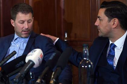 Woodward (derecha) y Steve Walters (izquierda) dos de las víctimas de Bennell