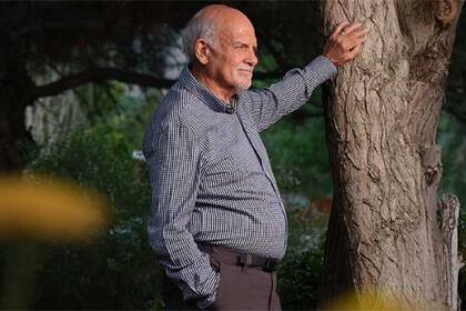 Woodworth argumenta en su petición que "las barbas son claramente proféticas"