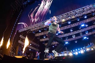 Wos criticó a Javier Milei, Bullrich y Macri y sus seguidores cantaron contra el libertario