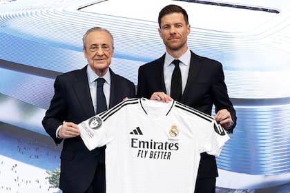 Xabi Alonso encara la renovación de Real Madrid, tras los largos años de Carlo Ancelotti al frente del equipo