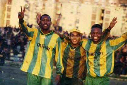 Xhaferri era el principal sponsor del SK Lushnja, el club que dirigió Mario Kempes durante tres partidos