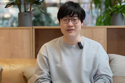 Xiao Hong, fundador de Butterfly Effect, la empresa detrás del bot Manus, afirma que su tecnología supera a la del ChatGPT