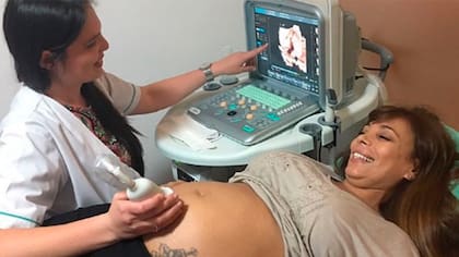 Ximena Capristo presentó a Félix con una ecografía 5D