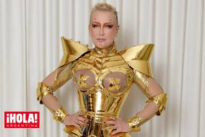 Xuxa fue "dama de honor" de una gran fiesta organizada por una reconocida marca de make up.