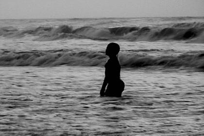 El hombre es una duda, video, 2005