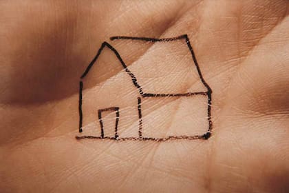 "El hogar es el amor. No importa la fragilidad material que tenga", dice Barreda, autora de esta fotografía que pertenece a la colección del Malba