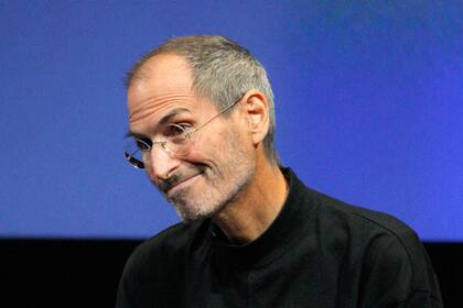 Y si, no damos soporte a Flash. Steve Jobs, durante el anuncio de la esperada función multitarea en el OS 4.0