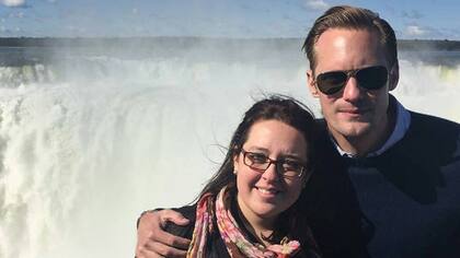 ¿Y Tarzán? Alexander Skarsgard visitó las Cataratas del Iguazú vestido de civil
