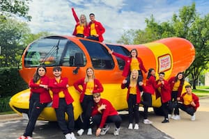 Cómo postularse para ser el nuevo conductor del Wienermobile y recorrer Estados Unidos gratis