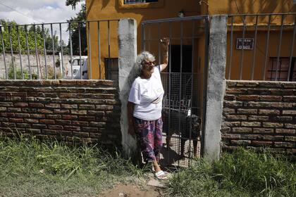 "Ya estamos acostumbrados”, dice Hilda Bogado que hace 62 años que vive en Quilmes