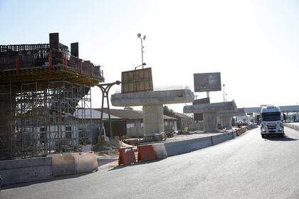 Ya se perfila la nueva traza de la autopista Illia, pero no tiene fecha de finalización