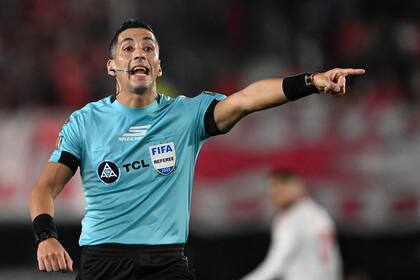 Yael Falcón Pérez estará en la Bombonera para arbitrar el duelo entre Boca y Central Córdoba