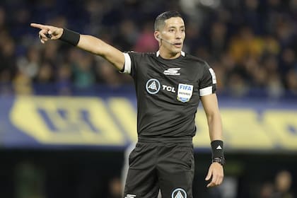 Yael Falcón Pérez será el árbitro de Rosario Central vs. Independiente